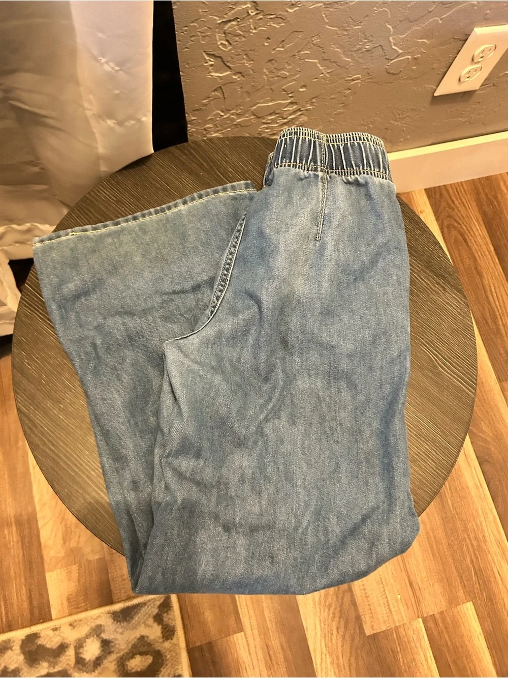 Old Navy Light Blue Girls Denim Wide Leg Jeans - Picture 4 of 4
